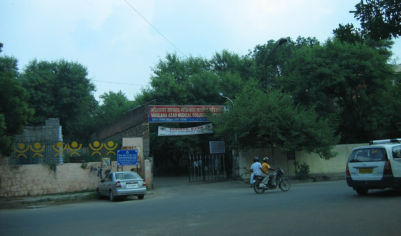 Maulana Azad Medical College campus